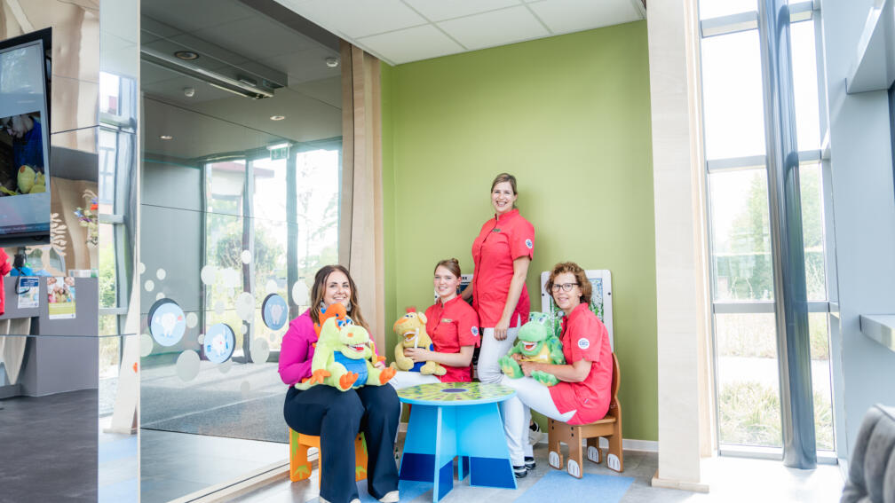 Socials Verhagen Volledig Mondzorg Liike 08924