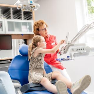 Socials Verhagen Volledig Mondzorg Liike 08628 bijgesneden