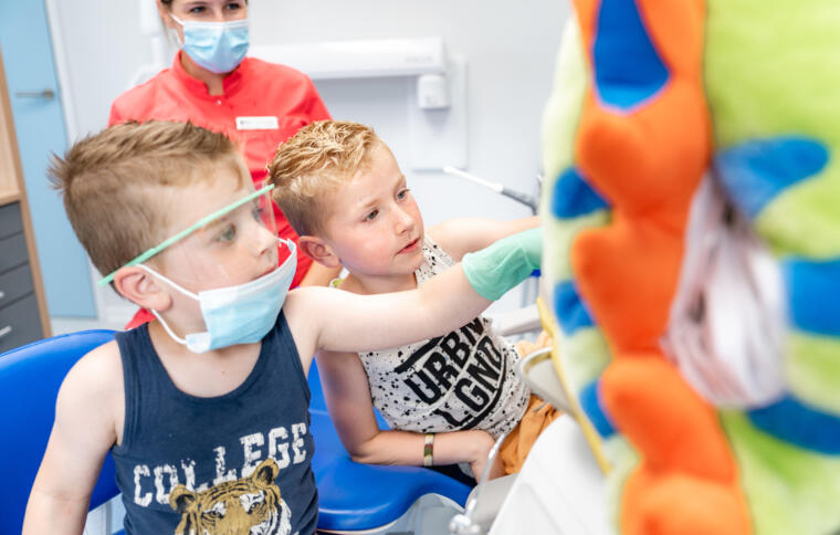 Socials Verhagen Volledig Mondzorg Liike 08701